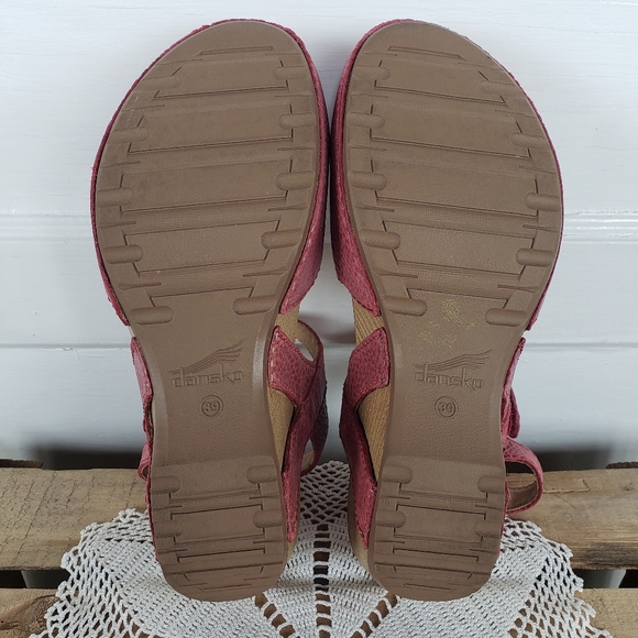 **SOLd*thankyou🌷Dansko Tiffani▪︎MaryJane Clog Sandal▪︎Coral Red Burnished▪︎EU39 - Picture 13 of 16